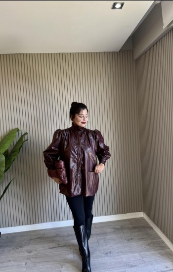 Mürdüm Renk Pili Detaylı Deri Ceket